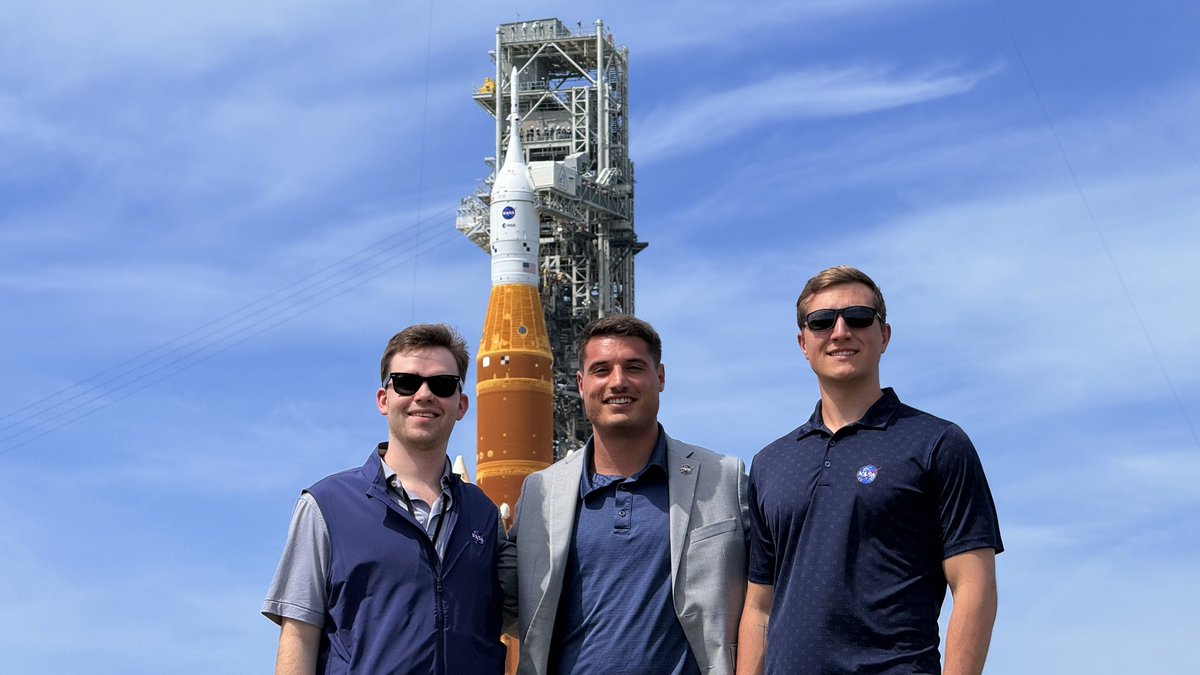 joshnherman's tweet photo. The greatest administration. 
The greatest agency. 
The greatest coworkers. 
And the greatest mission. 

Godspeed Artemis II 🇺🇸🇺🇸🇺🇸 https://t.co/Dt5CYOw0pa