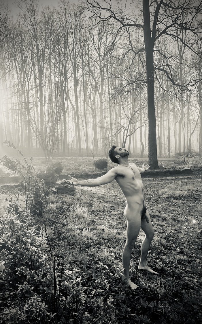 Nude Spirit tweet media