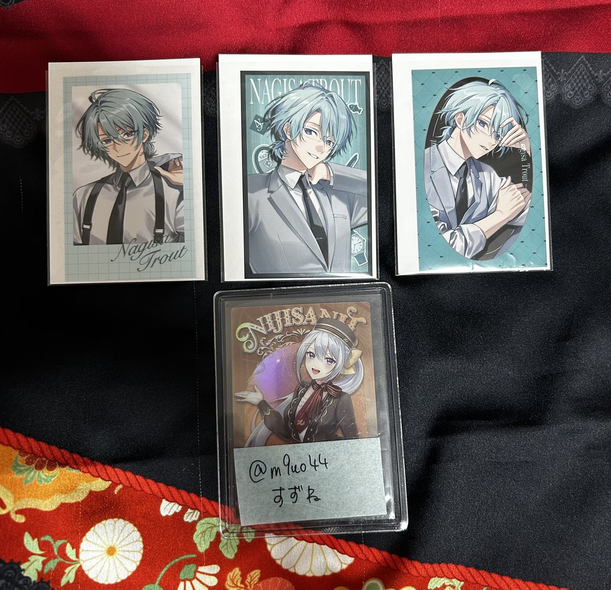 すずね tweet media