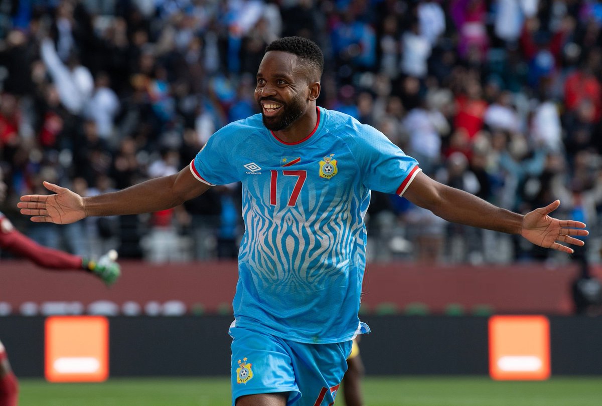 Instant Foot ⚽️ tweet media