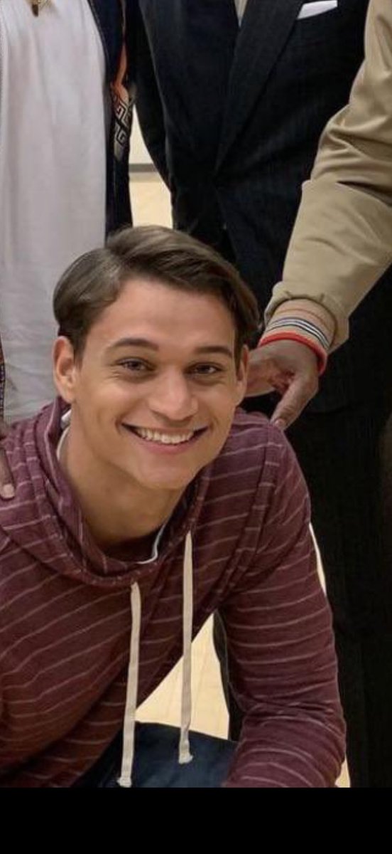 🧚🏽 tweet media