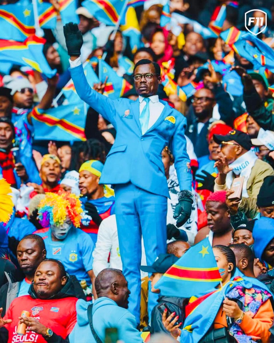 Loguito Fcb tweet media