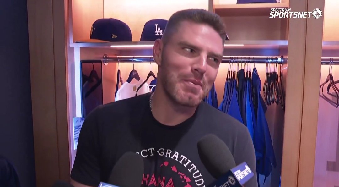 WORLD SERIES CHAMPS² little bullpen guy🩻⛓️👻 tweet media