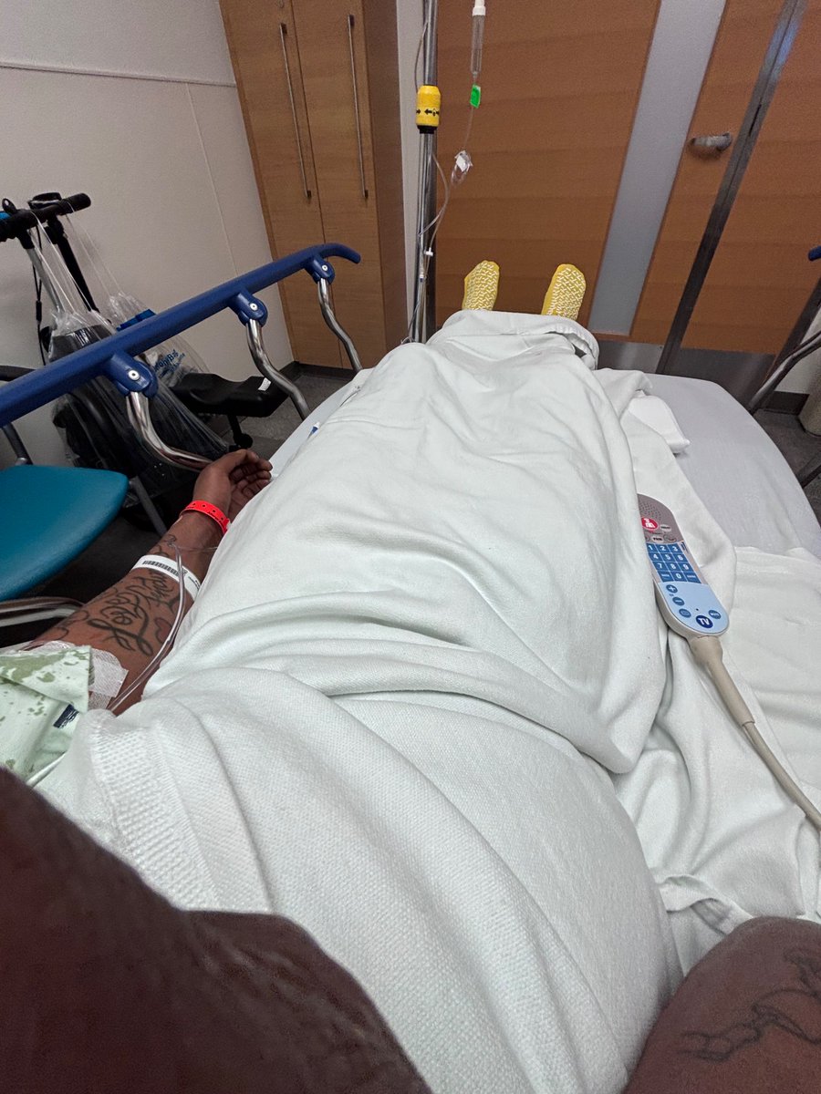 LetsGetMarried❤️ tweet media