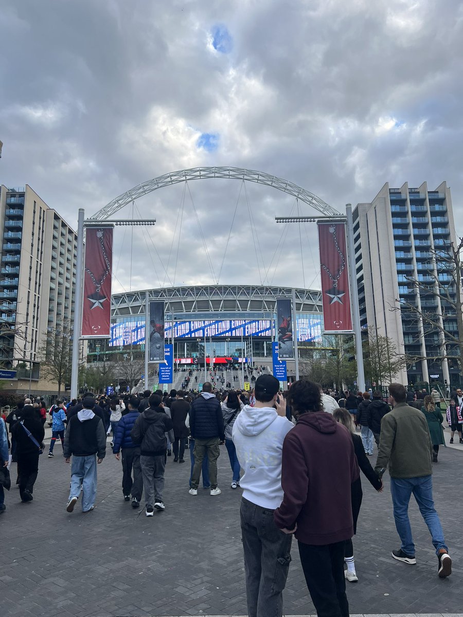 ◢ Addiy ◤ tweet media