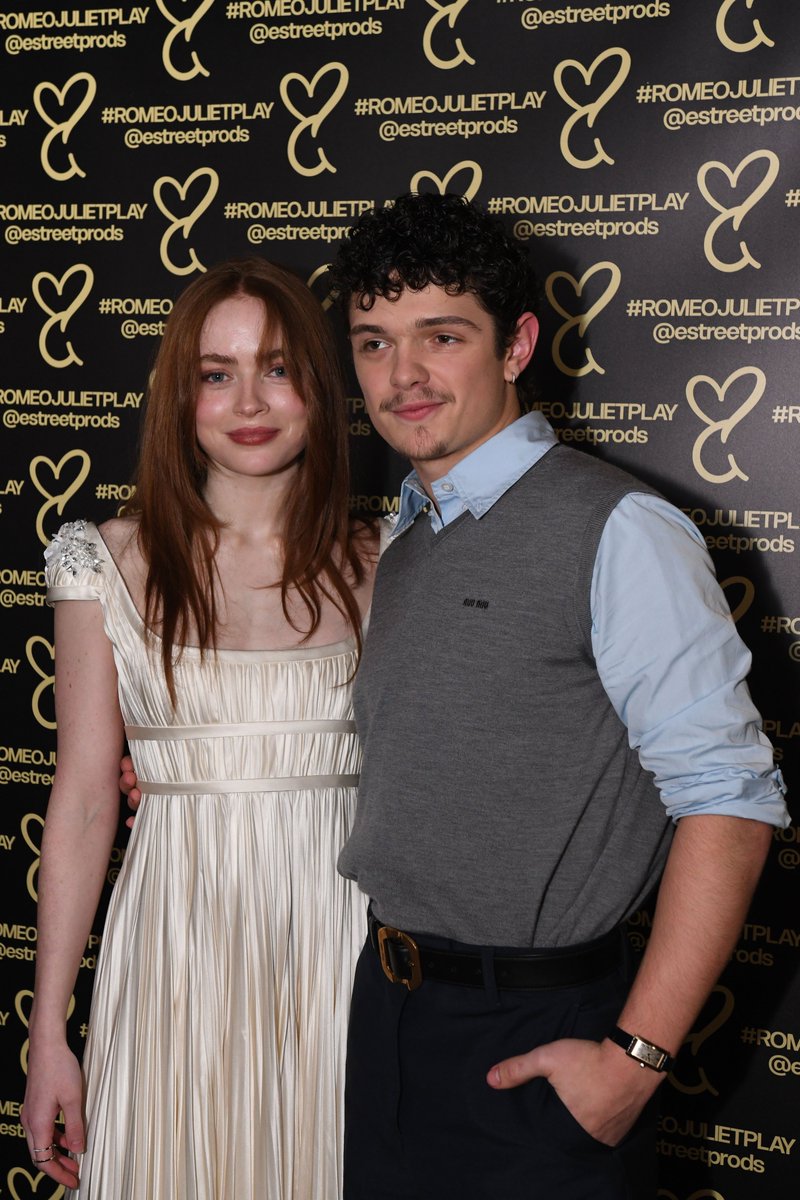 WhatsOnStage tweet media