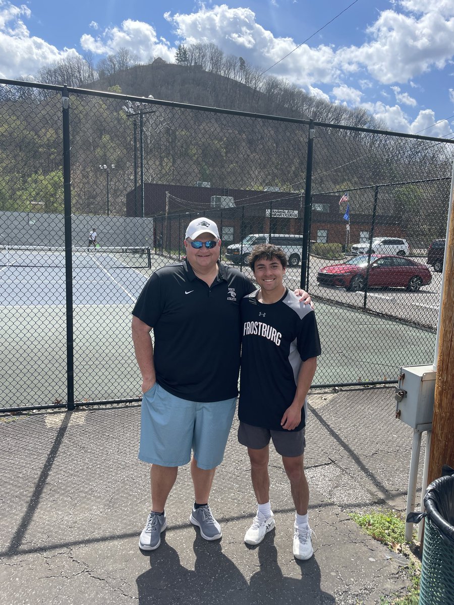 PHS North Tennis tweet media