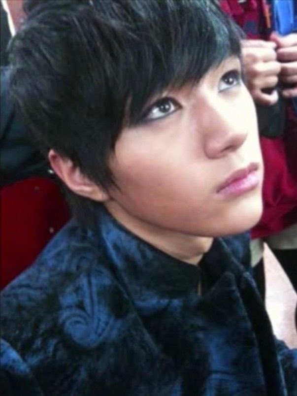 엘 얼굴 tweet media