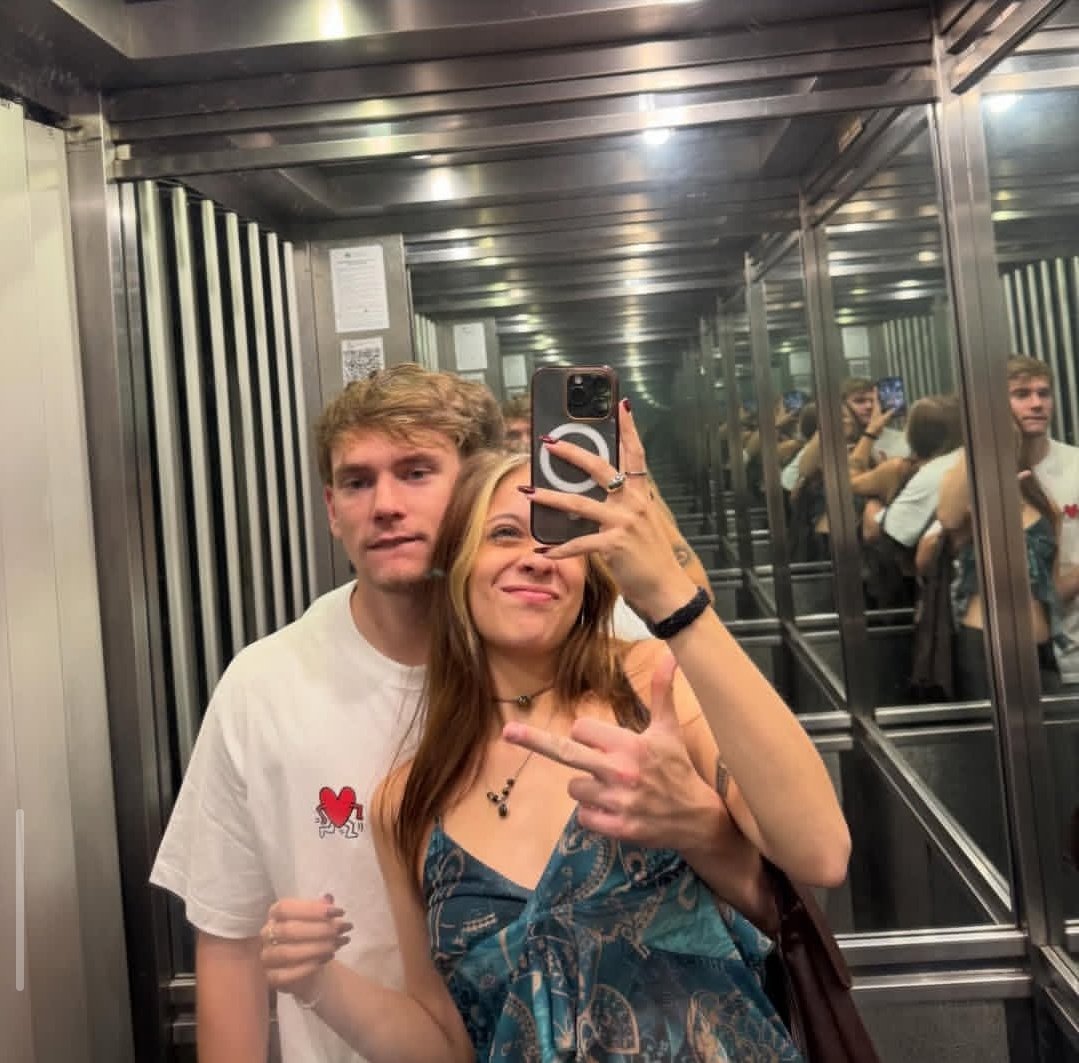 alejandro tweet media