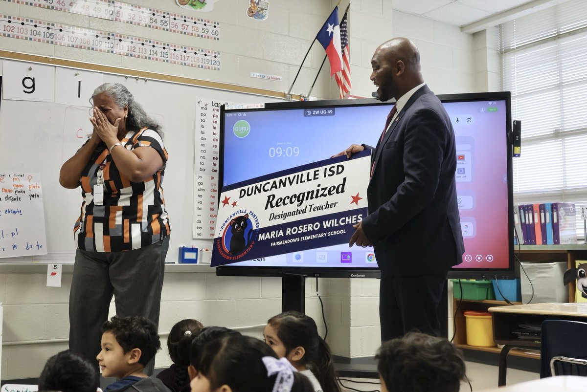 DuncanvilleISD's tweet photo. 11 campuses.
32 elite educators.
One mission, impact!

Today, we hit the road across Duncanville ISD to celebrate our Teacher Incentive Allotment honorees, educators who are setting the standard for what excellence looks like in the classroom.

Special shoutout to our two Master Teachers, Jana James and Simon Obura, representing the highest level of achievement.

This is what it means to #LEADwithIMPACT.