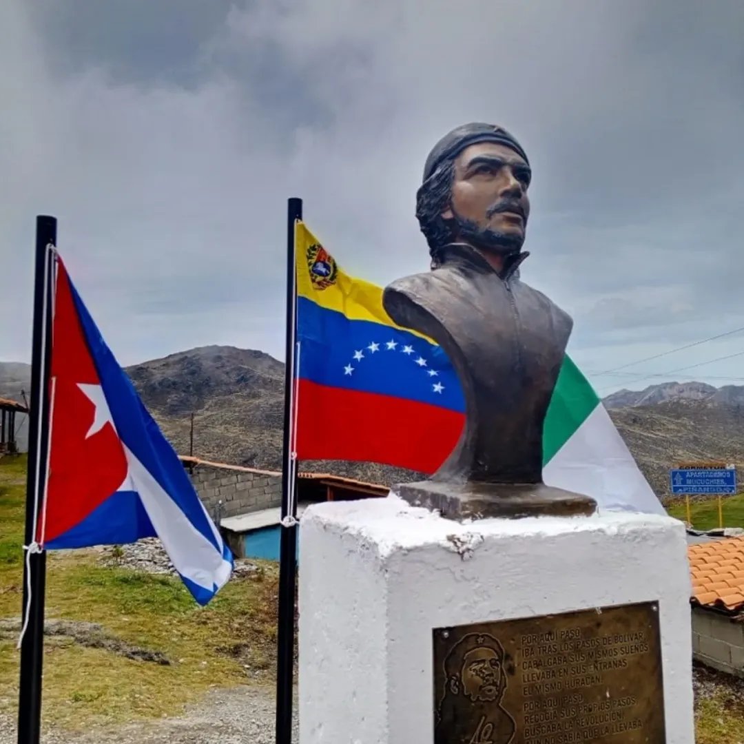 Antifa_Ultras tweet media