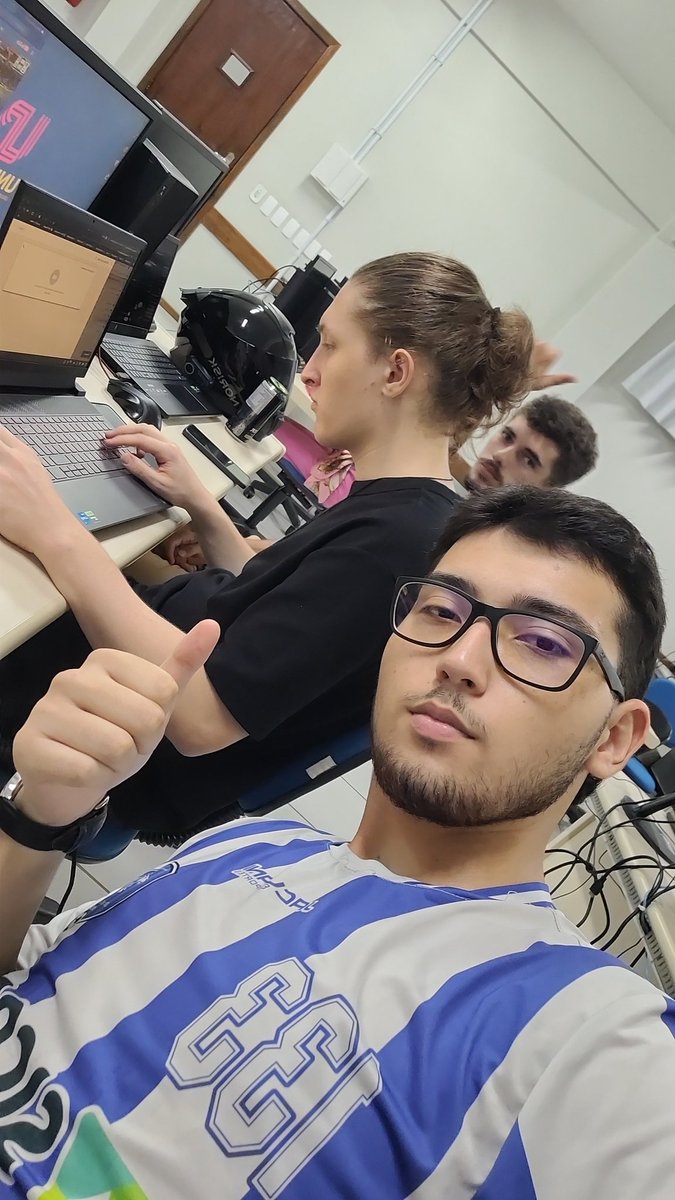 df_bueno's tweet photo. Eu.. vitao e Gabriel https://t.co/z5PgKN7NP3