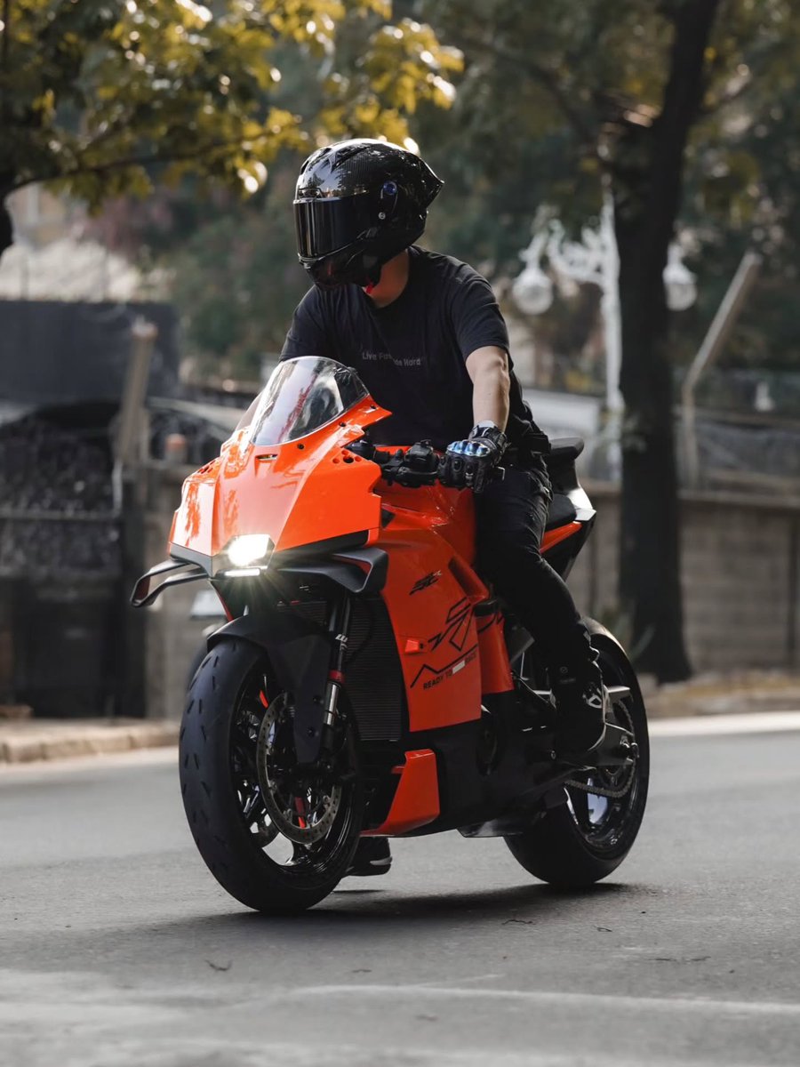 MoreMotorcycles's tweet image. #KTM 990 RC R

📷
threads.com/@wilsonwidjaya