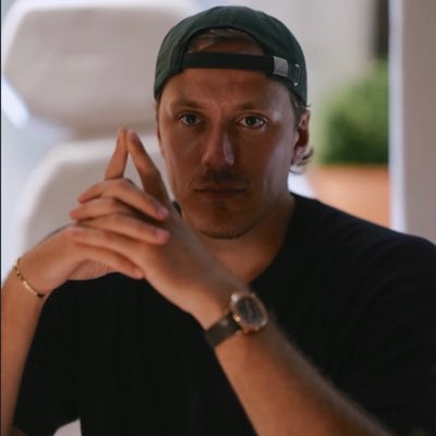 dovyfx32's tweet photo. #NewProfilePic https://t.co/qmSeunB13V