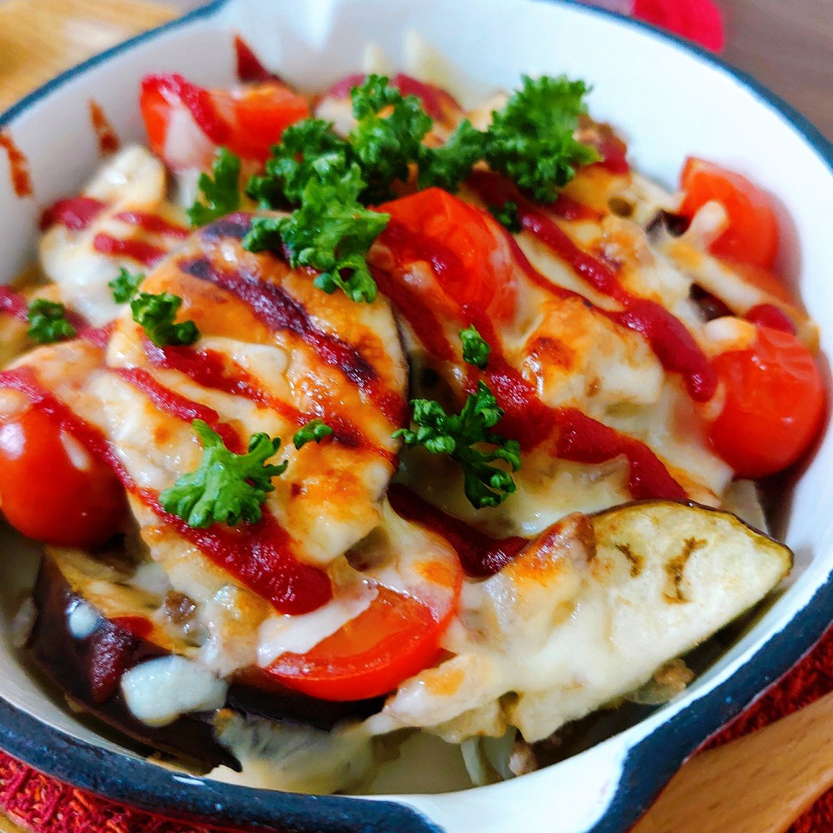 𝒆𝑴𝒖🐾 tweet media