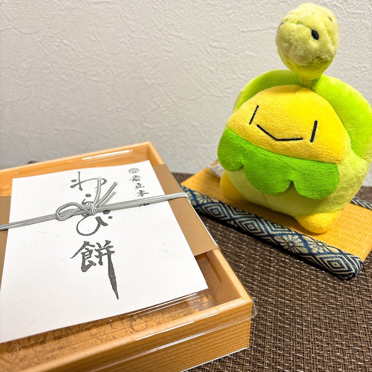 さえどん tweet media