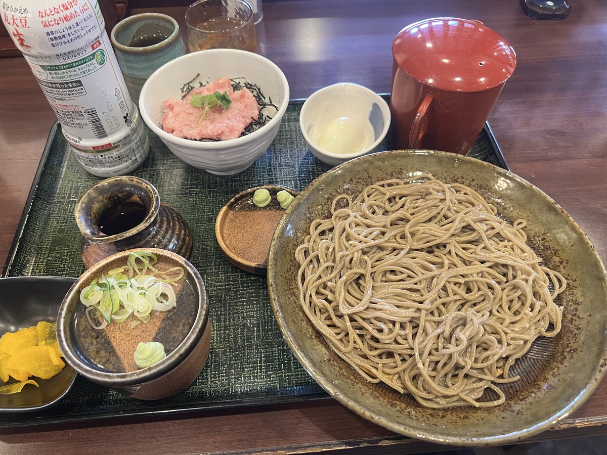 negisio8's tweet photo. 十割そば丸まつ 石巻店

ミニネギトロ丼ともりそば
(韃靼そばに変更)
半熟卵 https://t.co/FoIHm2uN9R