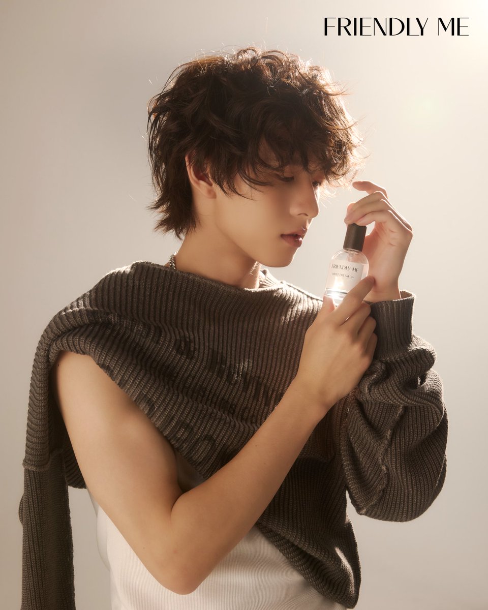 Friendly Me Mist . 
เสน่ห์ความหอมที่ทำให้ใครก็อยากใกล้ชิด

Amber Prive’ Mist 🍃
ความลับที่มีเสน่ห์ น่าค้นหาให้ความรู้สึกอบอุ่น 
“เสน่ห์ที่ไม่ต้องเปิดเผย แต่ใครก็ละสายตาไม่ได้”

Clean Reserve Mist 🫧
ความสะอาด สดชื่น บริสุทธิ์ 
“ความสะอาดที่ไม่ได้ธรรมดา