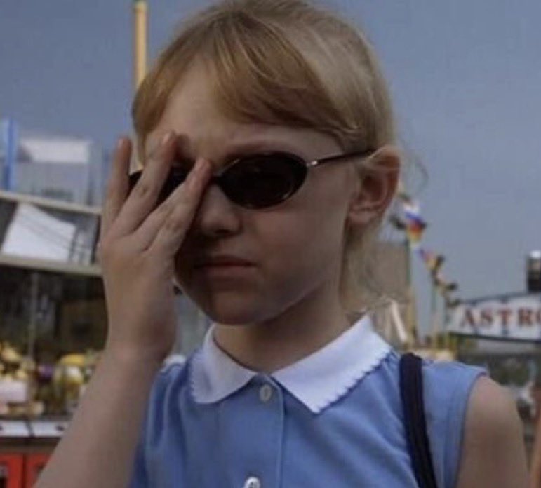 Crestxn🦄 tweet media