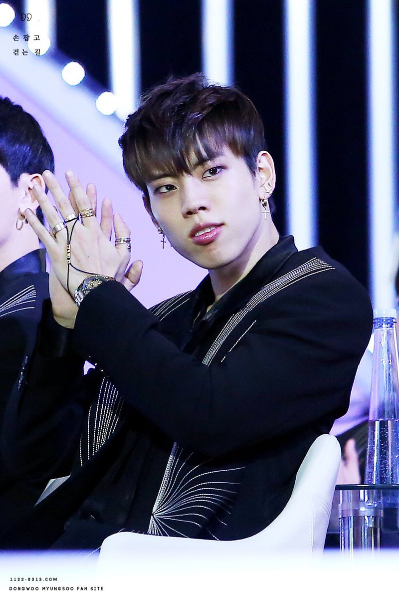 도누맛₍⸍⸌̣ʷ̣̫⸍̣⸌₎비둘이 tweet media