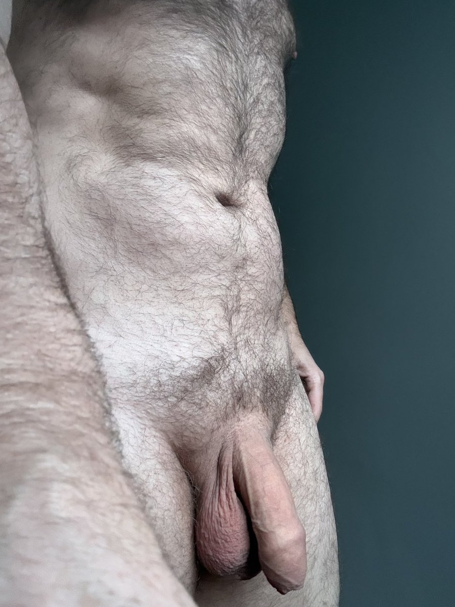 DaddyMuscleMan's tweet photo. hey https://t.co/IQX4LjWNfX