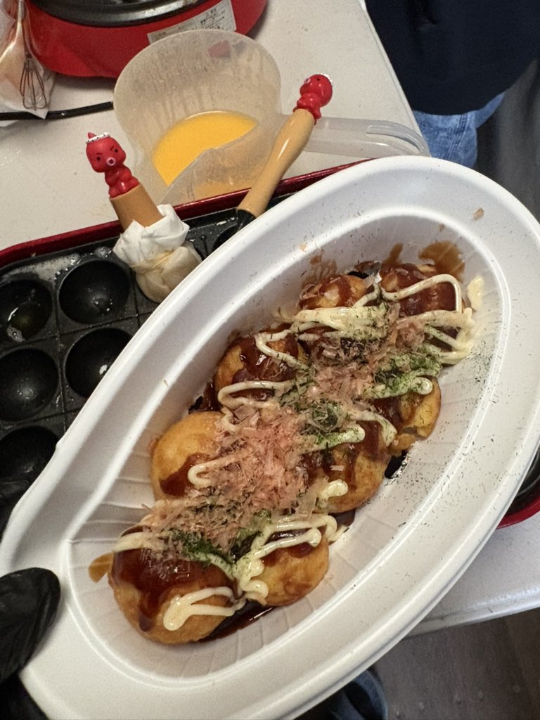 今日出店！
#テラたこ焼き
本日オープン♪

#俺が焼く