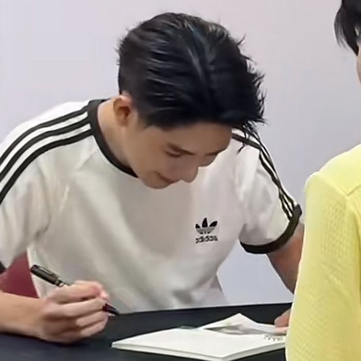 iu c date ໒ྀི tweet media