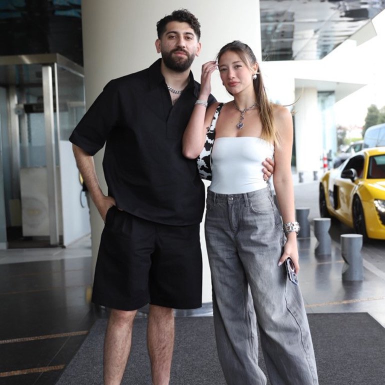 Pusholder tweet media