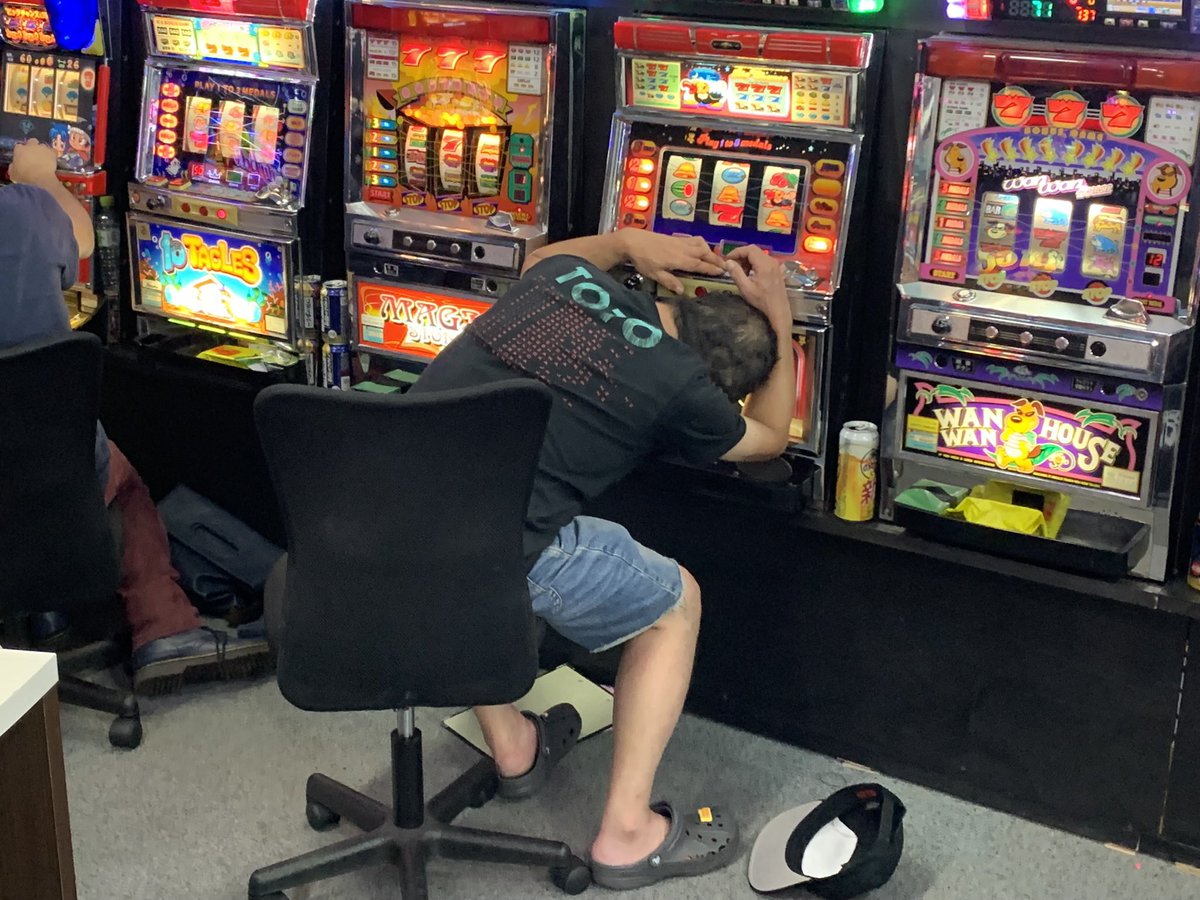 黒使無想 tweet media