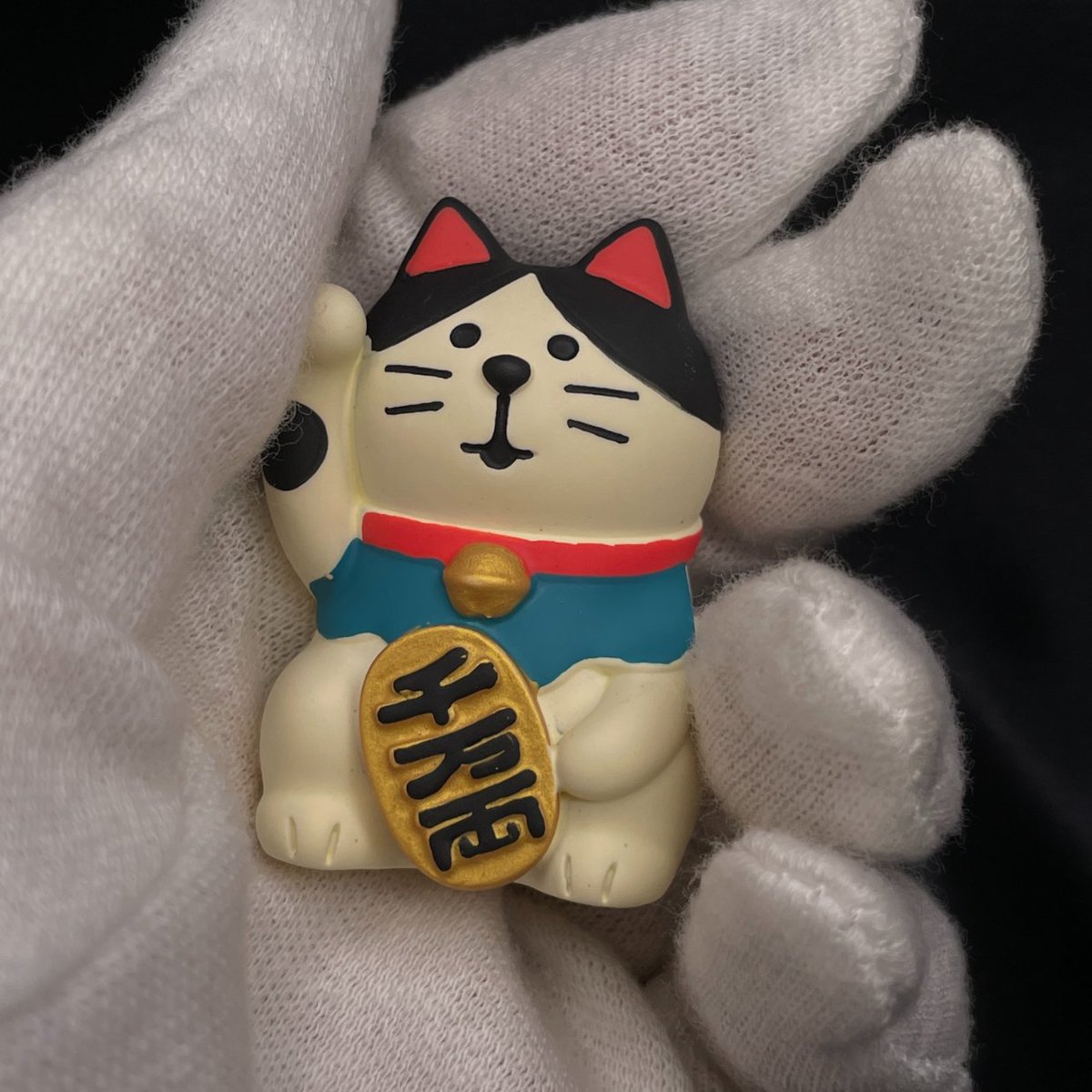 ookinaaoiuma's tweet photo. 招き猫マグネット。
お買い求めは大きな青い馬のホームページにどうぞ。
下記のURLをクリックしてね。
https://t.co/FXmr2wdXAp
「いいね、リツイート」を下さる皆様、
いつも有難うございます。
励みになり嬉しいです
＃猫雑貨
＃猫グッズ
＃仙台
＃大きな青い馬
＃招き猫
＃マグネット
＃DECOLE https://t.co/689jpKMK8V