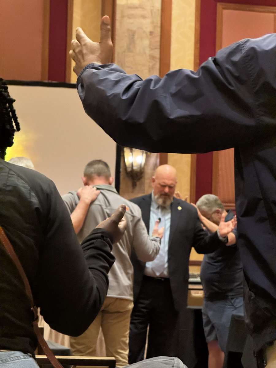 Rick Snyder tweet media