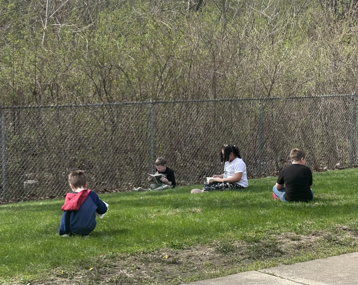 SVPrincipal tweet media