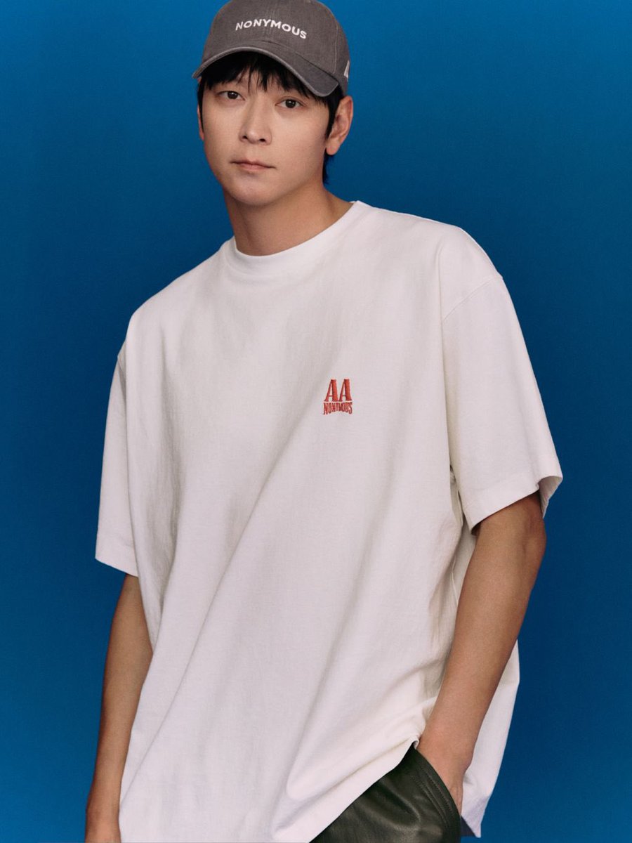 youfacelove's tweet photo. 배우 강동원 주연 코미디 영화 <와일드씽>도 6월 개봉을 검토 중이다. 다소 작은 규모의 가벼운 코미디 영화이지만 밝은 영화를 선호하는 최근 관객들의 취향에 어울리는 작품으로 기대를 모은다.

댄싱머신 황현우여 오라🕺🪩 https://t.co/sjuYoQ2UCu