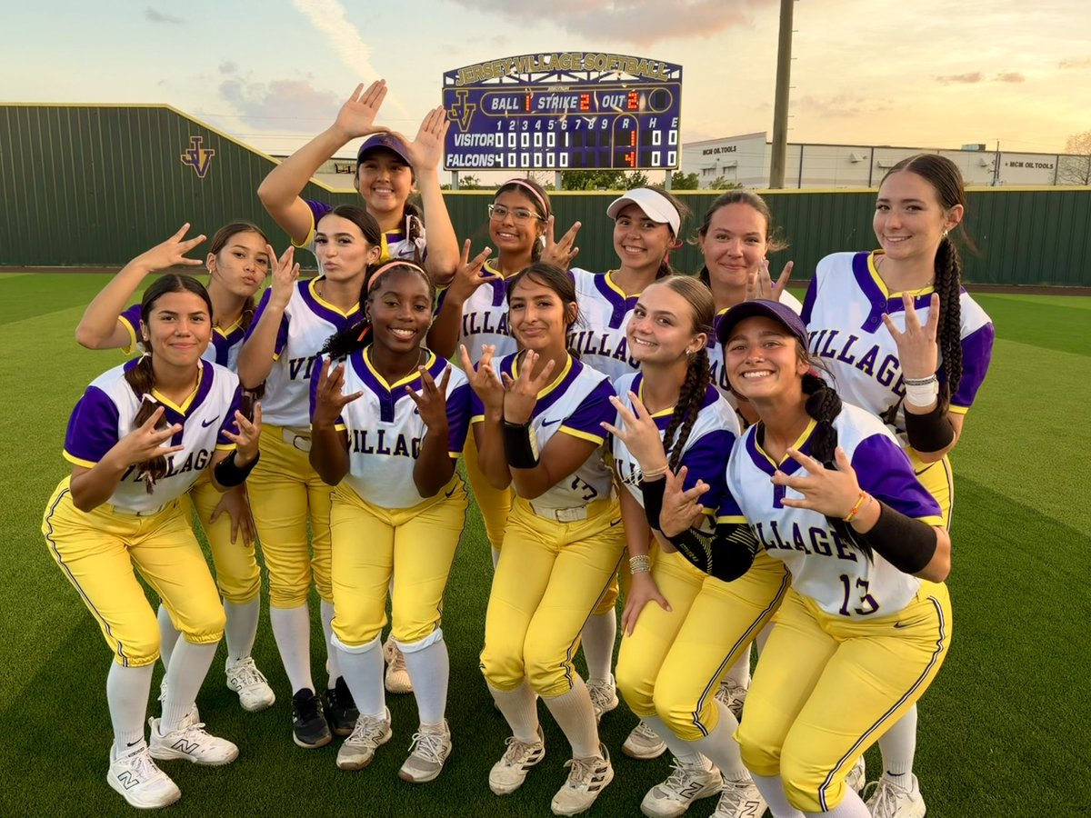 Jersey Village Softball tweet media