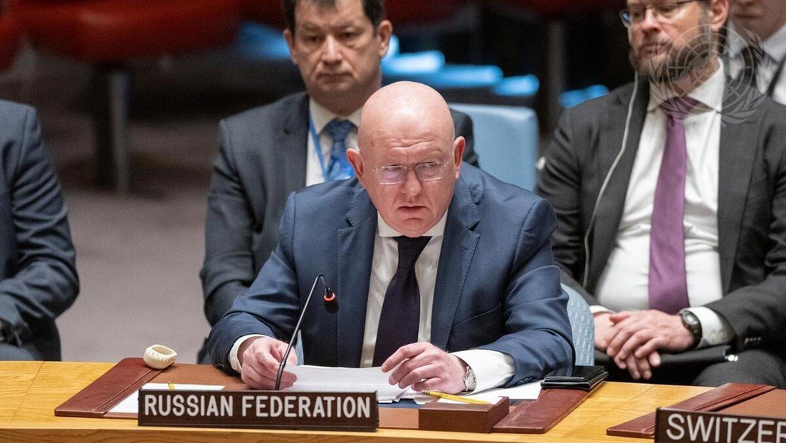 RT en Español tweet media