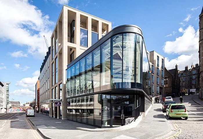 El Agente de Viajes tweet media