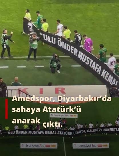 Elî MED ✹ tweet media