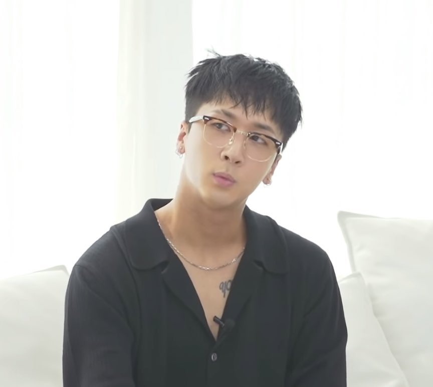 A ⟭⟬⁷☆⁶ tweet media