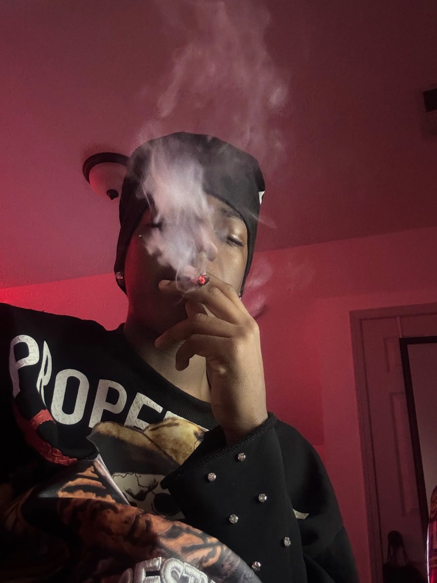 outstandingsmaxker tweet media