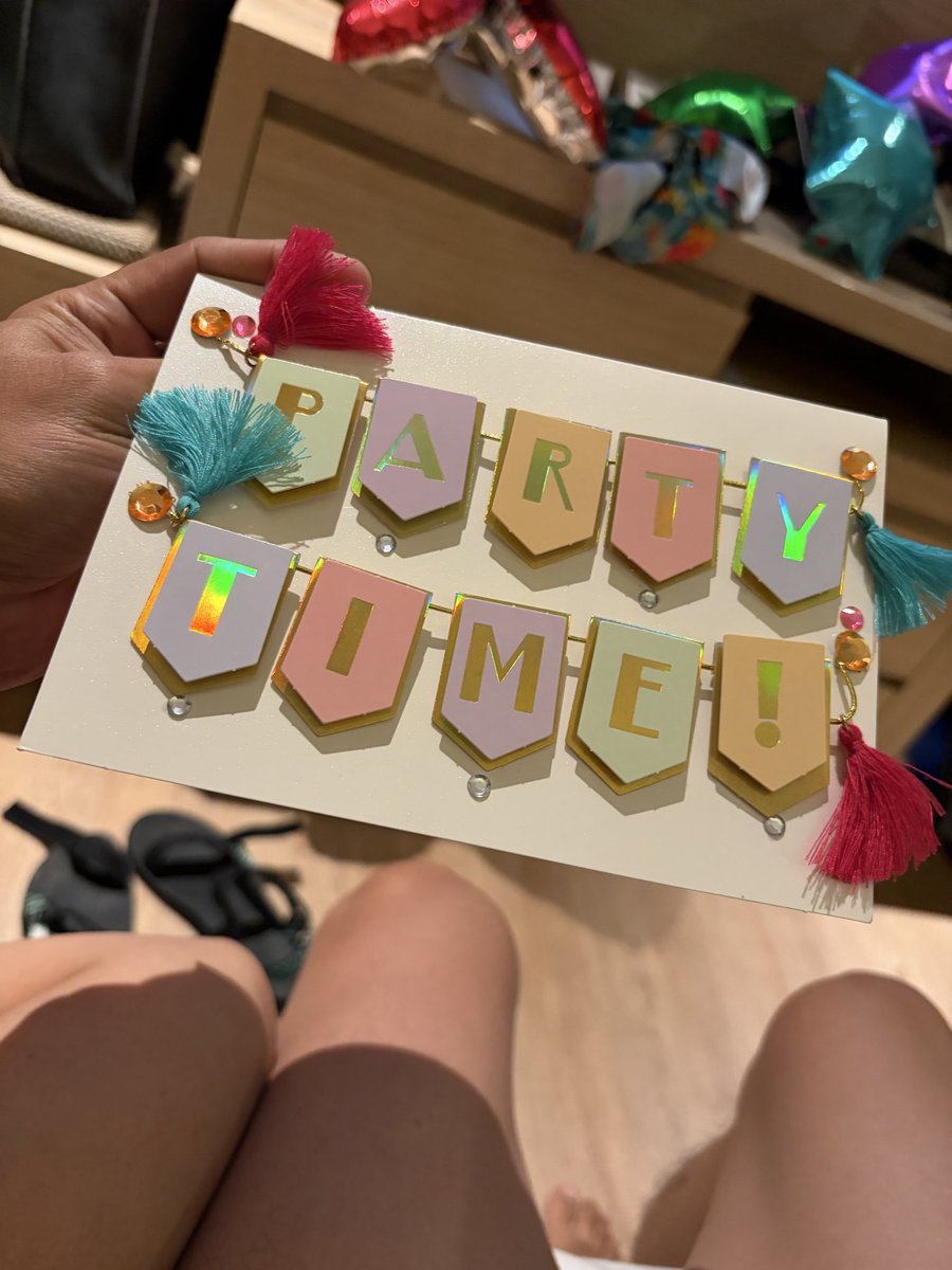 ShadowCat1987 tweet media