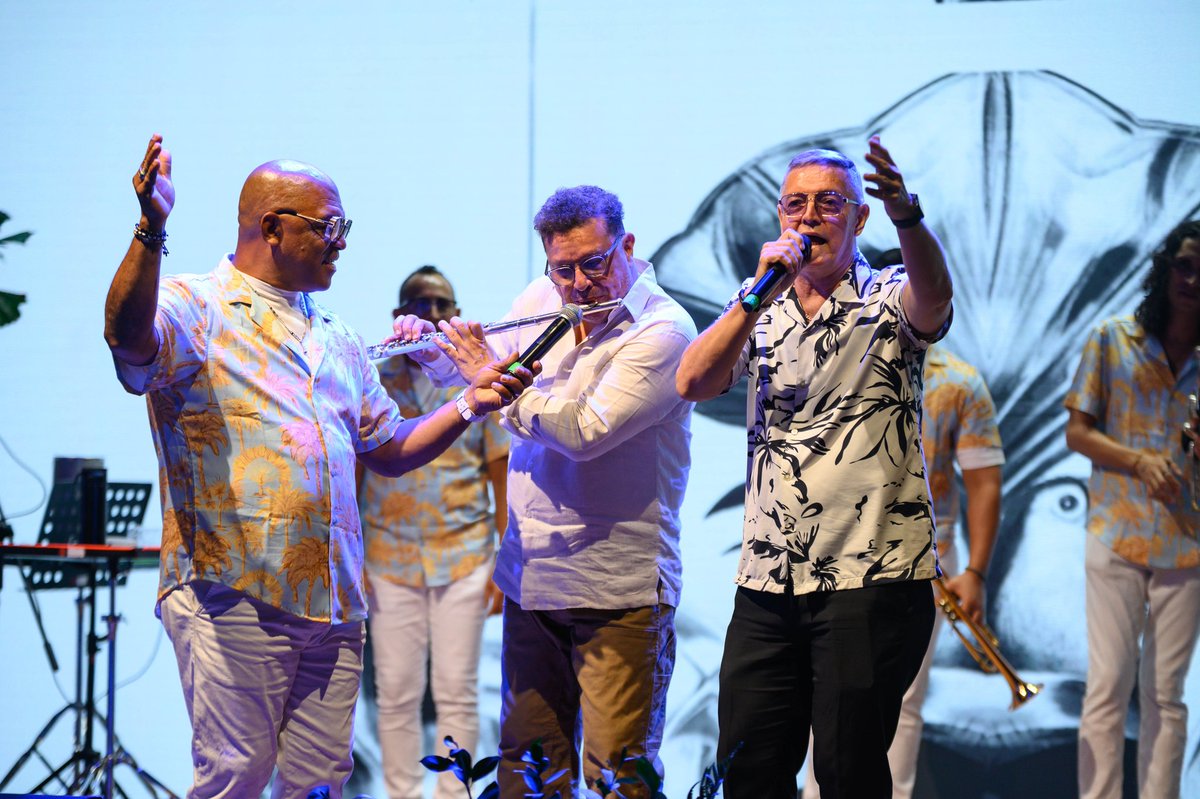 Carnaval de las Artes tweet media