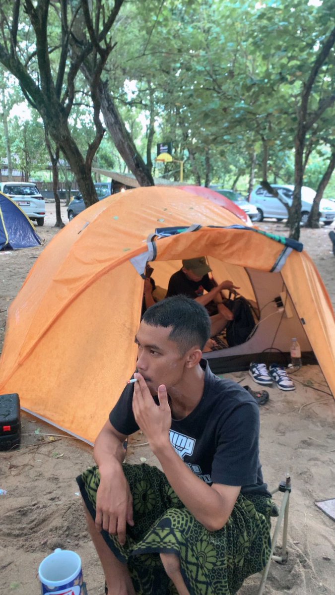 𝑼𝑵.𝒇𝒂𝒎𝒐𝒖𝒔 tweet media