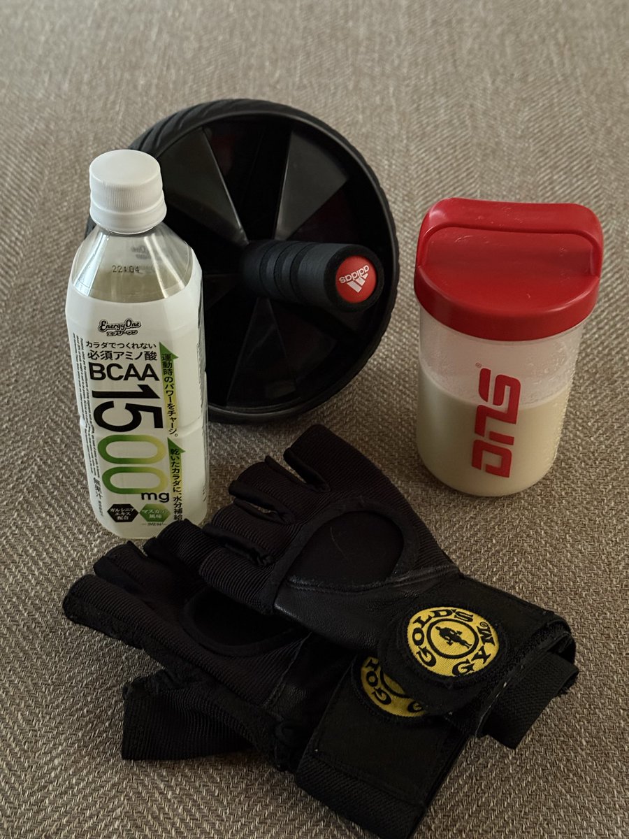 ひでちん tweet media