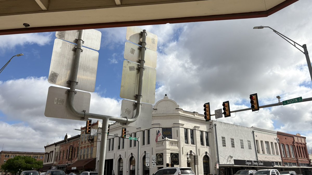 MythoSolaria🏜️ tweet media