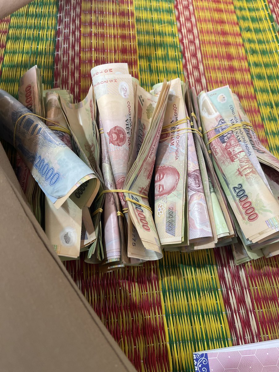 Sâuđiên95 tweet media