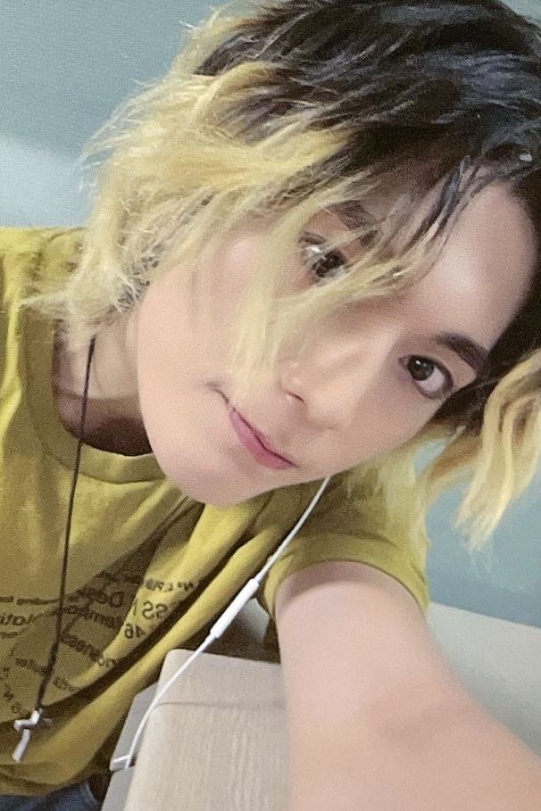 cheams 🥯🔥 tweet media