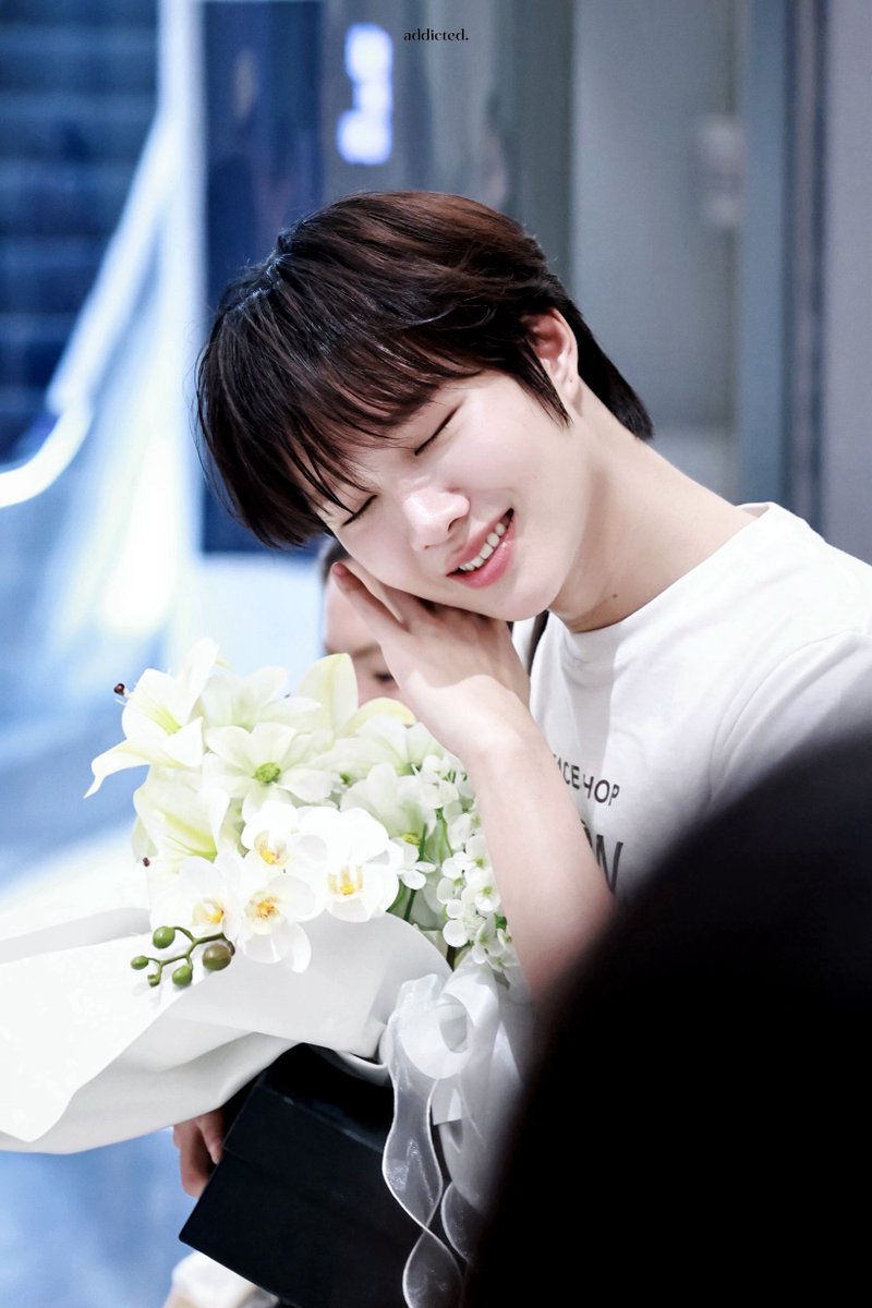 addicted. tweet media