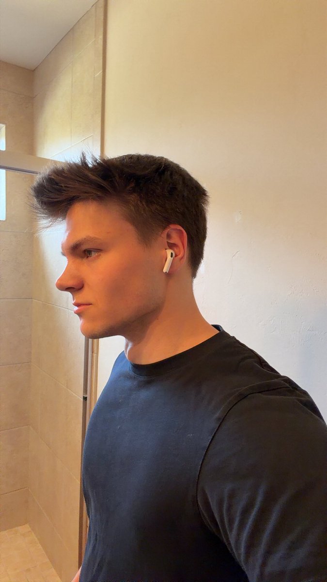 so i tried this looksmaxing shit for like a year. same bathroom