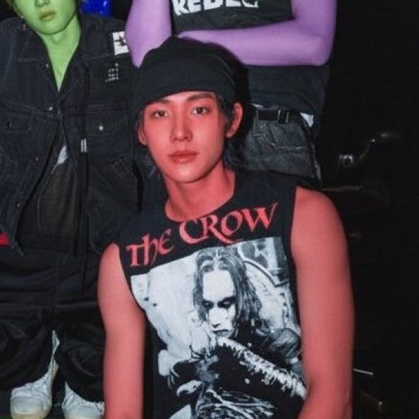 ꜰɪᴡ tweet media