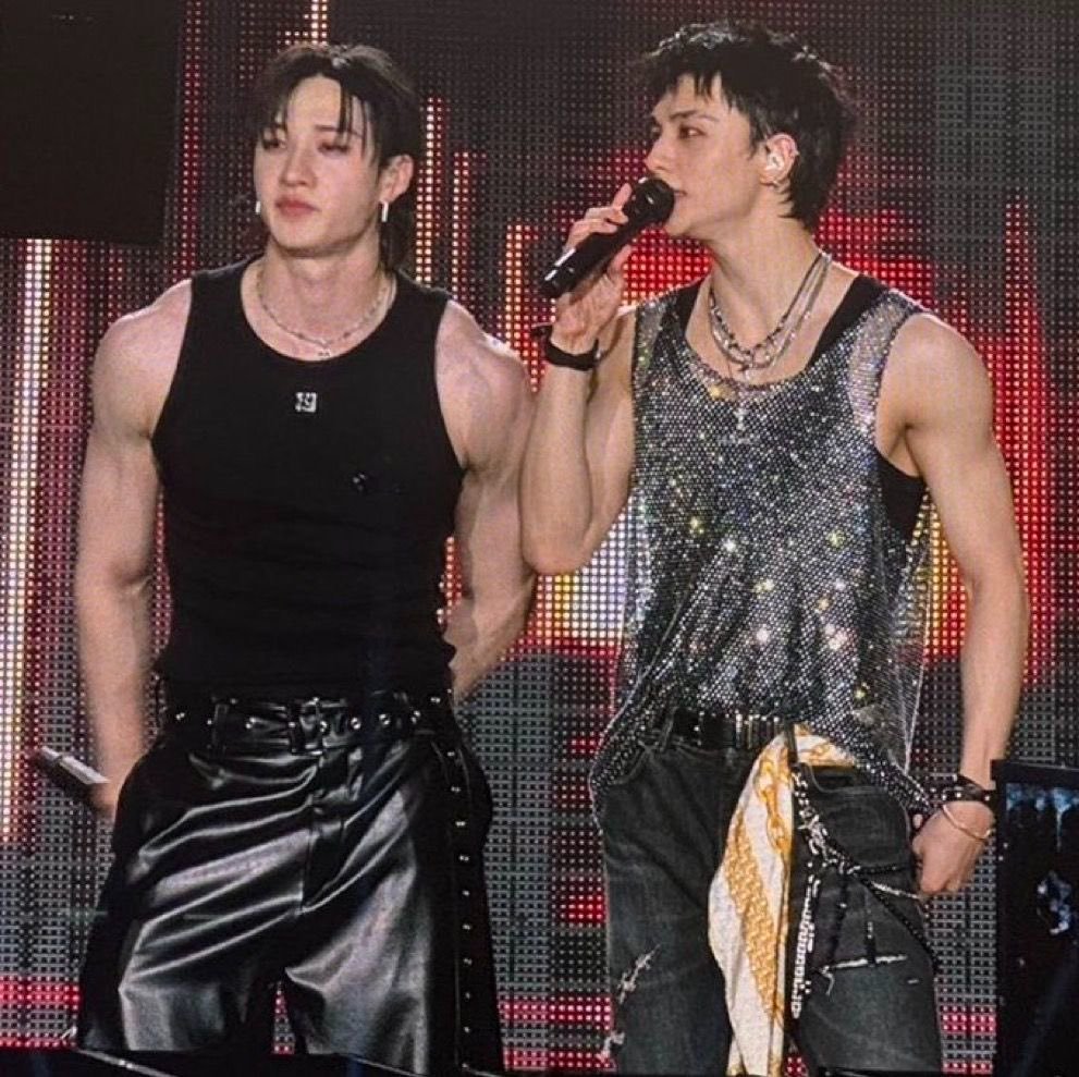 evy 🐈‍⬛ tweet media